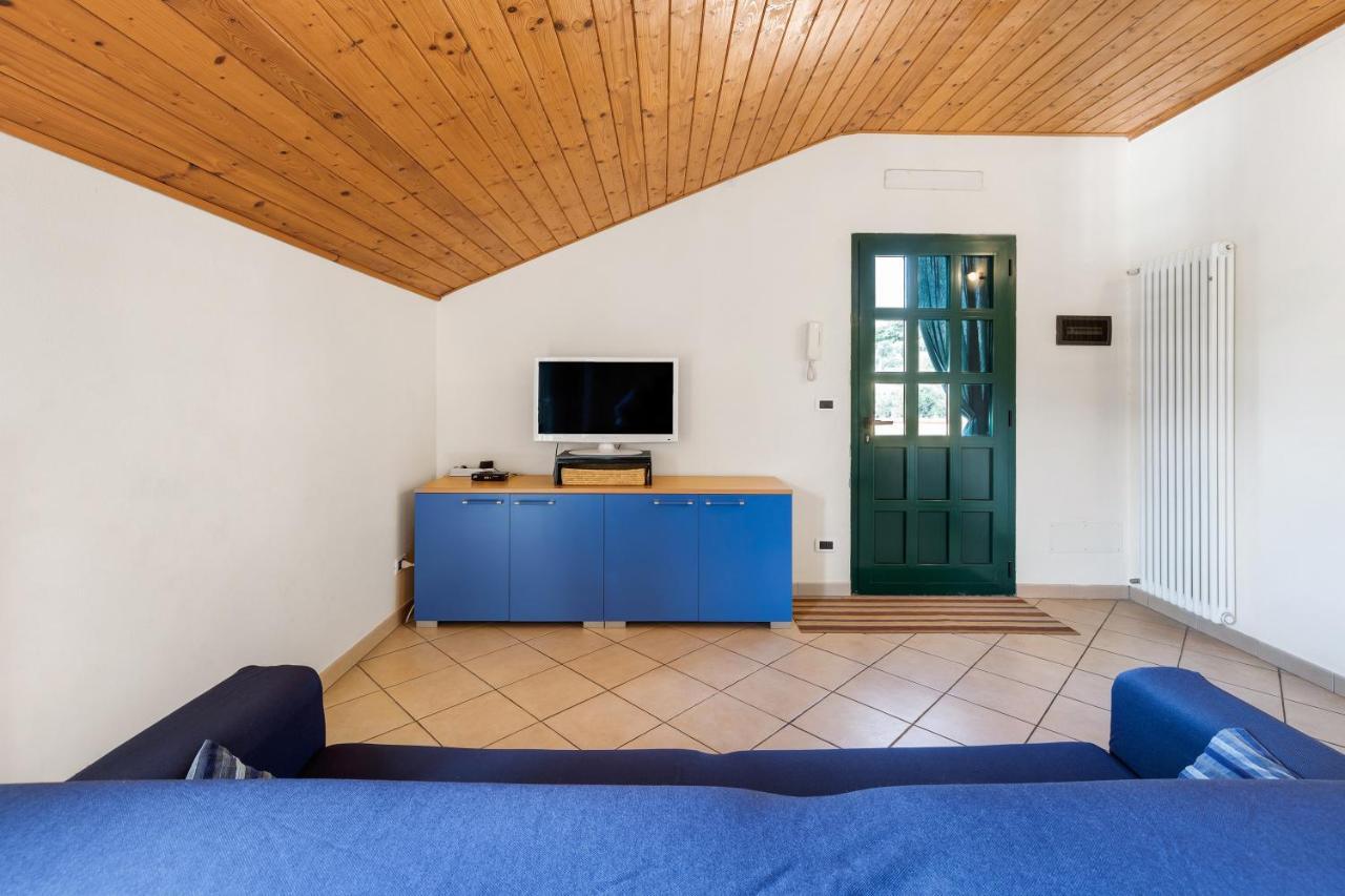 La Casa Di Lady Apartman Ceriale Kültér fotó